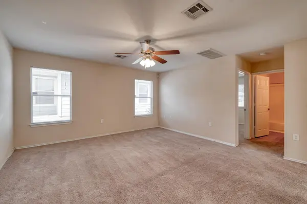 7412 Cayenne LN, Austin, TX 78741