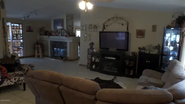 1395 W Buffalo Run RD, Chino Valley, AZ 86323