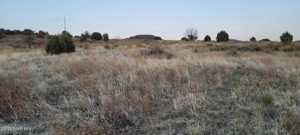 208p N Legend Hills RD, Prescott Valley, AZ 86315