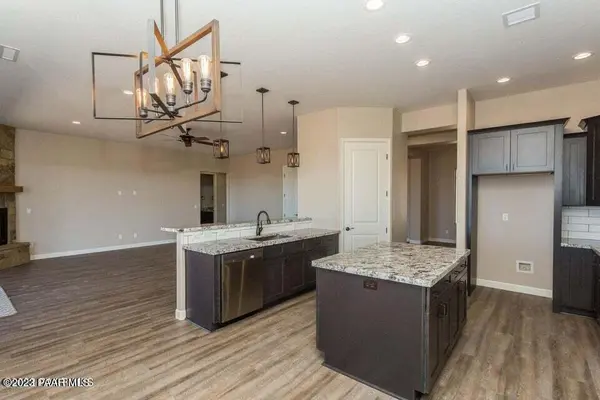 12325 N Henrys WAY, Prescott, AZ 86305