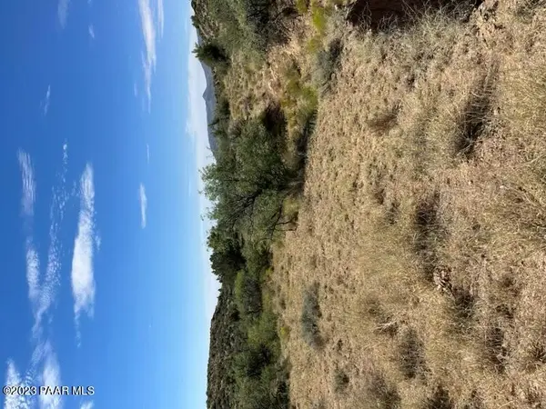 19700 S Juniper DR, Kirkland, AZ 86332