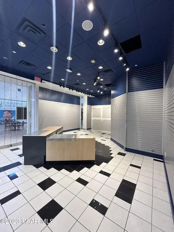 3250 Gateway Blvd Inside Suites, Prescott, AZ 86303