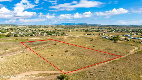 25070 N Midget LN, Paulden, AZ 86334
