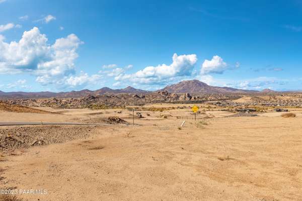 5207 High Cliff WAY, Prescott, AZ 86301