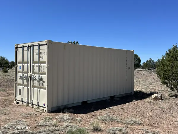 228 Flying Wrench RD, Ash Fork, AZ 86320