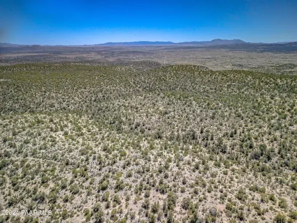 003r Xxxx, Paulden, AZ 86334