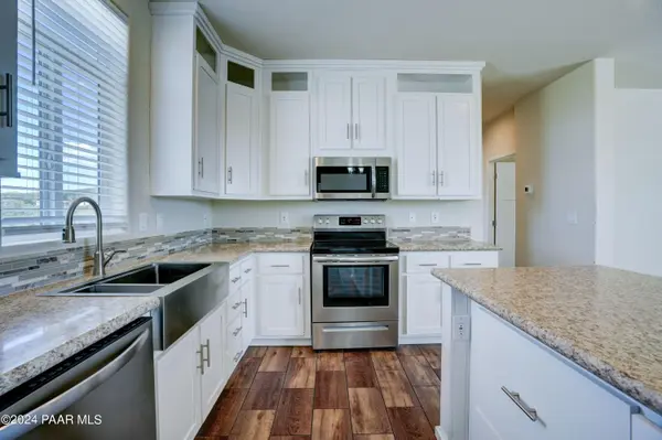 1880 N Gallian Fox Run, Dewey-humboldt, AZ 86327