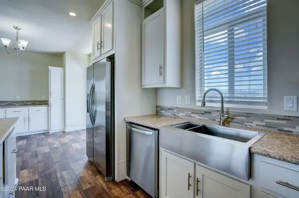 1880 N Gallian Fox Run, Dewey-humboldt, AZ 86327
