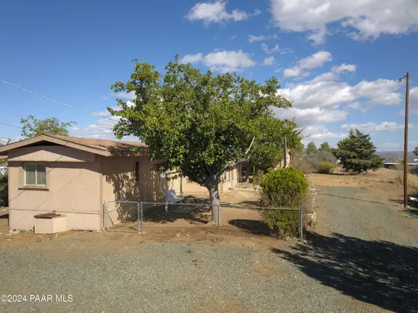 1825 S Lovin LN, Dewey-humboldt, AZ 86327