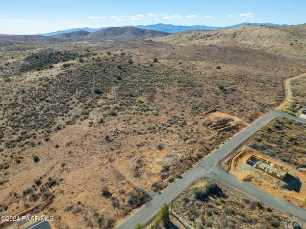 19581 E Sage Brush DR, Mayer, AZ 86333
