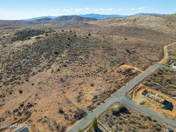 19581 E Sage Brush DR, Mayer, AZ 86333