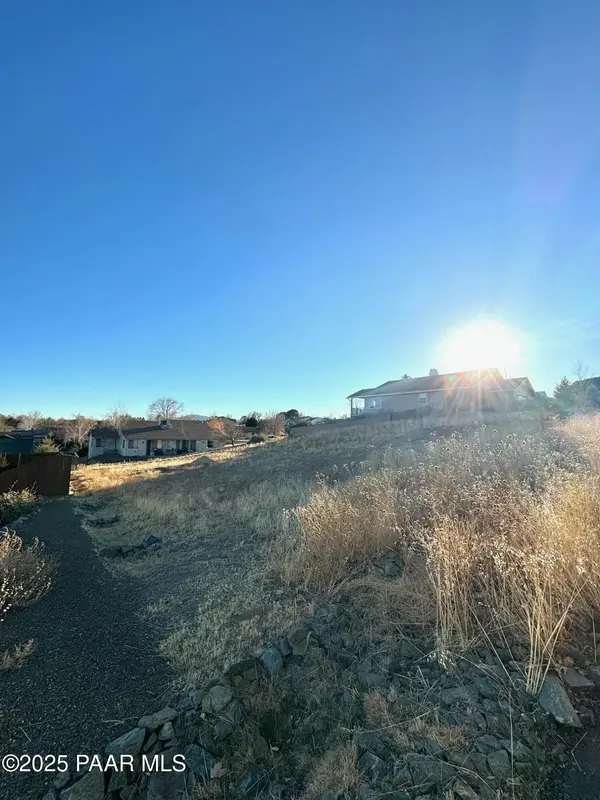 8061 E Dust Devil DR, Prescott Valley, AZ 86314