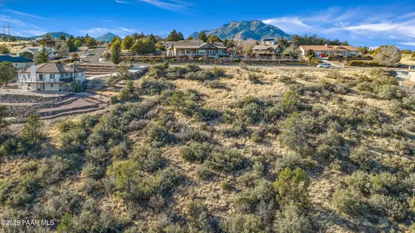 1183 Fawn LN, Prescott, AZ 86305