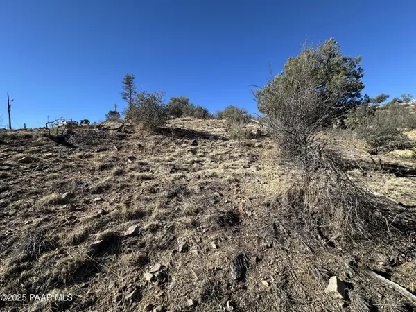 2313 Cyclorama DR, Prescott, AZ 86305