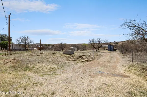 20533 E Aztec TRL, Mayer, AZ 86333