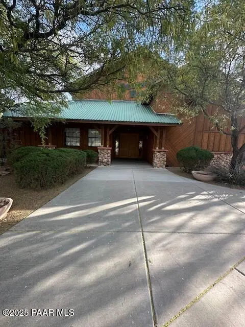 15580 E Rough Rider, Mayer, AZ 86333
