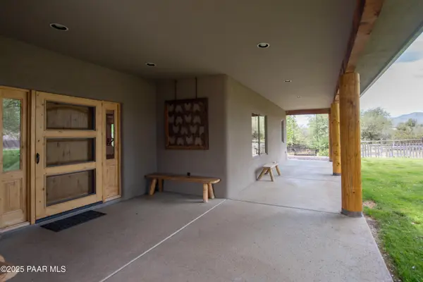 770 S Grisby RD, Skull Valley, AZ 86338