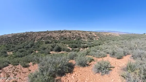 9790 E Antrim RD, Dewey-humboldt, AZ 86327