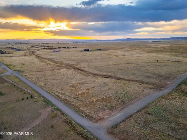 10798 E Dawn To Milky WAY, Prescott Valley, AZ 86315