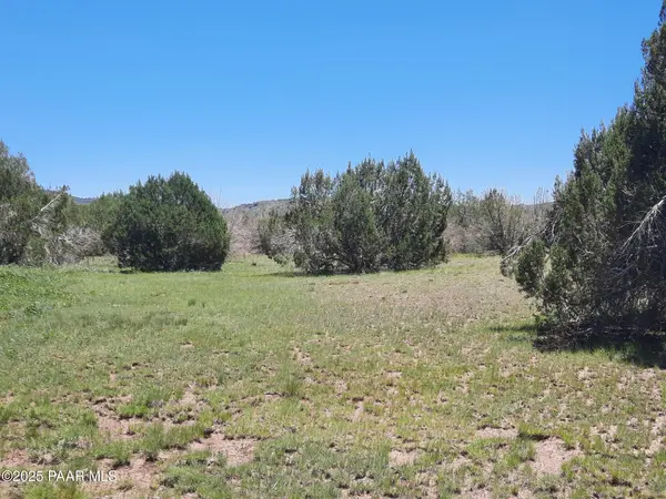 Lot 1316 Anvil Rock Rd, Seligman, AZ 86337