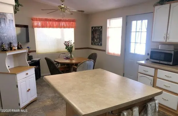 12185 E Stonehenge WAY, Dewey-humboldt, AZ 86327