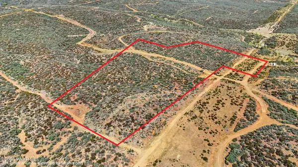 0 E Bright Moons Way, Dewey-humboldt, AZ 86327