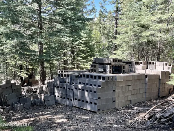 2440 E Summit AVE, Prescott, AZ 86303