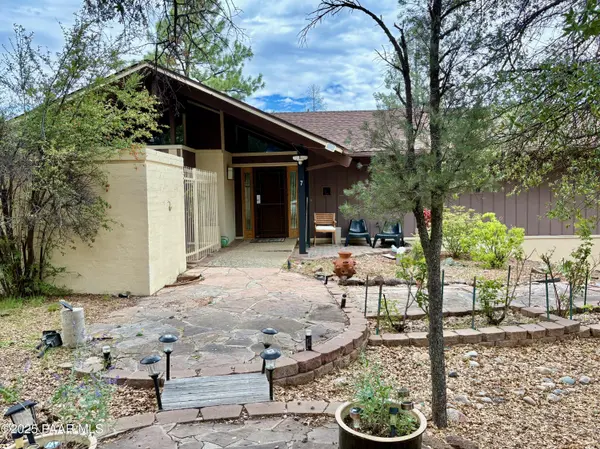 7 Manzanita CT, Prescott, AZ 86305