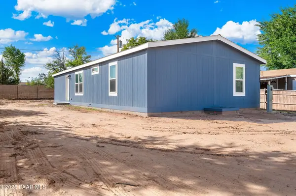 369 Granada DR, Paulden, AZ 86334
