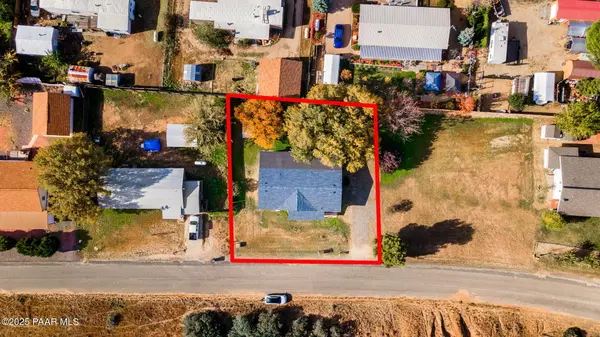 18278 S Henley AVE, Peeples Valley, AZ 86332