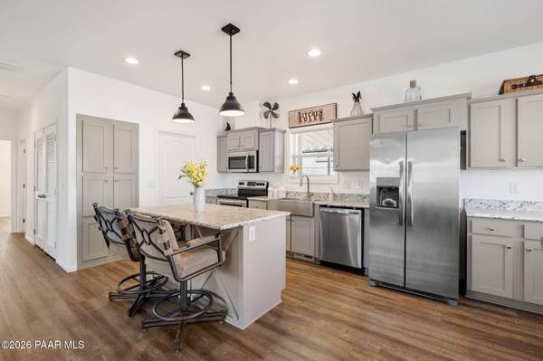 11350 E Sarah Jane Lane 89, Dewey-humboldt, AZ 86327