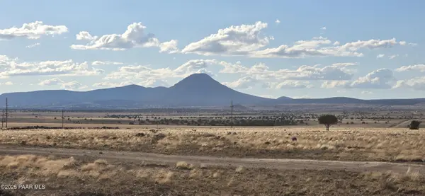 293;294 Arizona Road, Ash Fork, AZ 86320