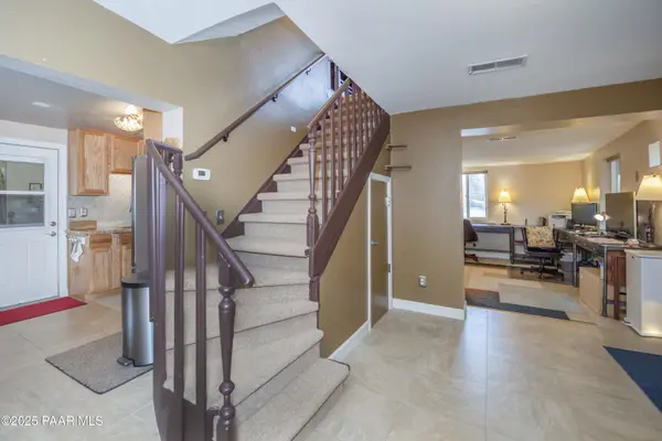 16830 W West WAY, Yarnell, AZ 85362