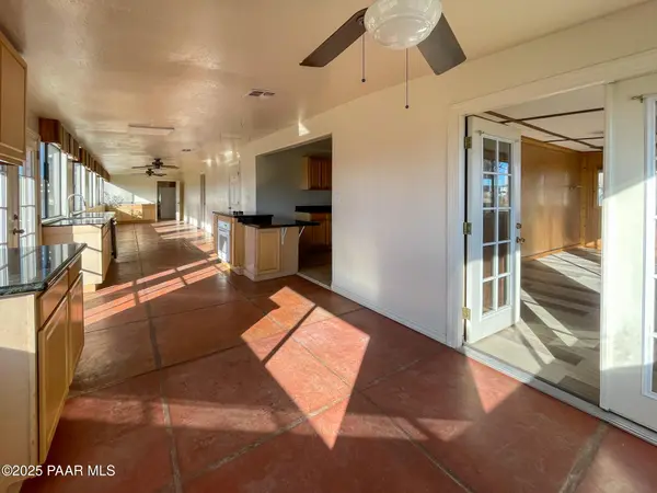 125 E Harpson TRL, Paulden, AZ 86334