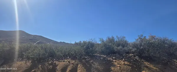402a E Woodland WAY, Dewey-humboldt, AZ 86327
