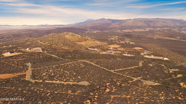 402b E Woodland WAY, Dewey-humboldt, AZ 86327