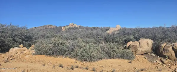 402d E Raider WAY, Dewey-humboldt, AZ 86327