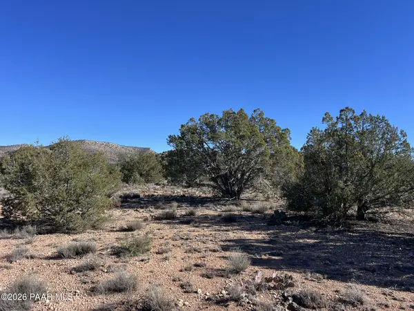 298 Quartz Hill RD, Ash Fork, AZ 86320