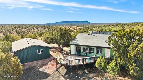 33694 W Gallina RD, Seligman, AZ 86337