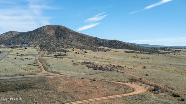9051 N Harvest Sun LN, Prescott Valley, AZ 86315