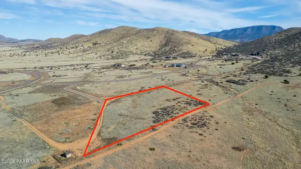 9051 N Harvest Sun LN, Prescott Valley, AZ 86315