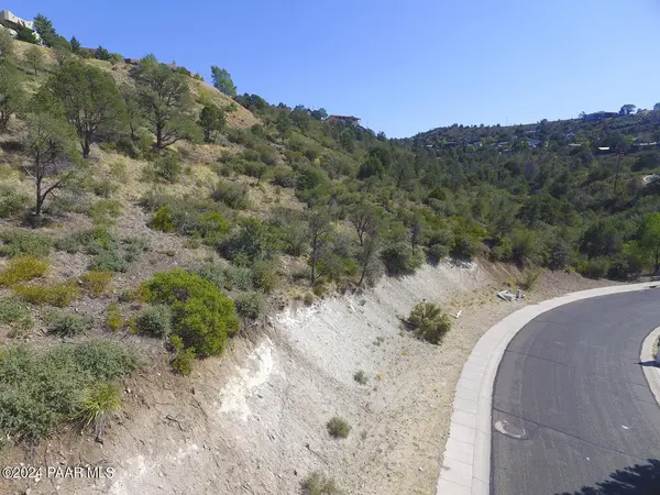 455 Newport DR, Prescott, AZ 86303