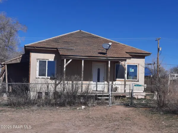 22510 W Railroad AVE, Seligman, AZ 86337