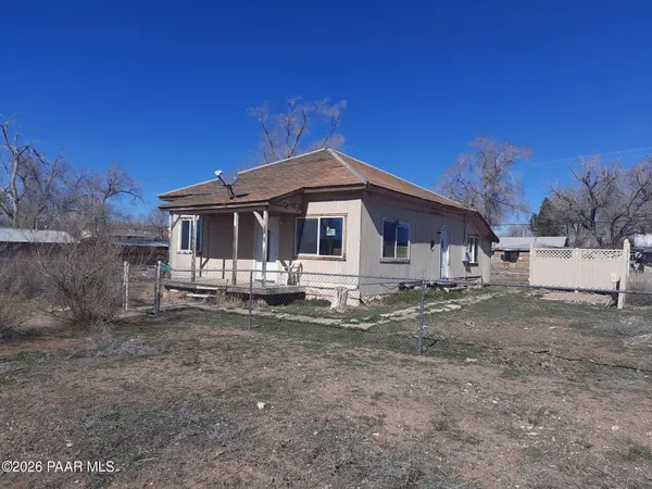 22510 W Railroad AVE, Seligman, AZ 86337
