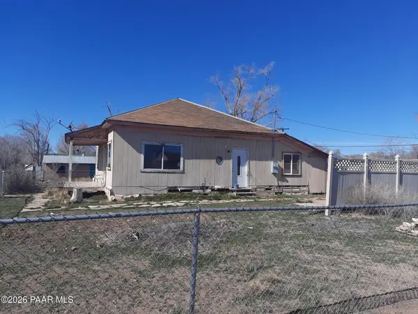 22510 W Railroad AVE, Seligman, AZ 86337