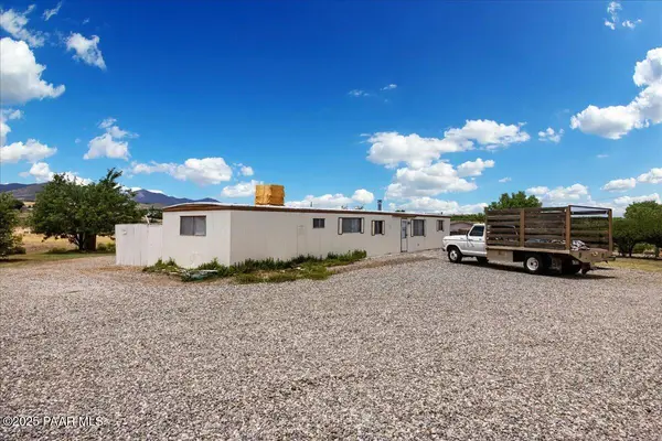 2900 S Holiday DR, Dewey-humboldt, AZ 86327