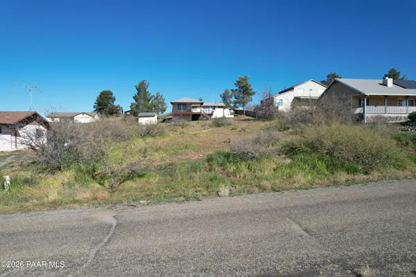 17658 E Jackrabbit RD, Mayer, AZ 86333