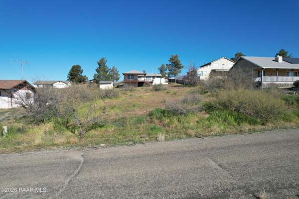 17658 E Jackrabbit RD, Mayer, AZ 86333