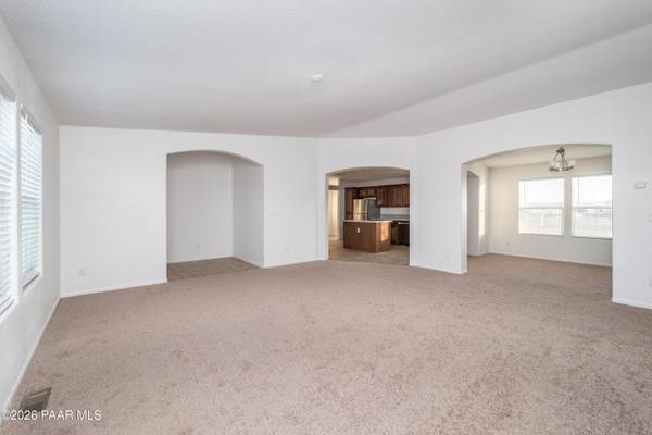 20255 E Stagecoach TRL, Mayer, AZ 86333