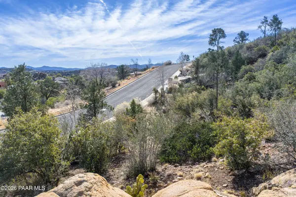 3076 La Questa, Prescott, AZ 86305